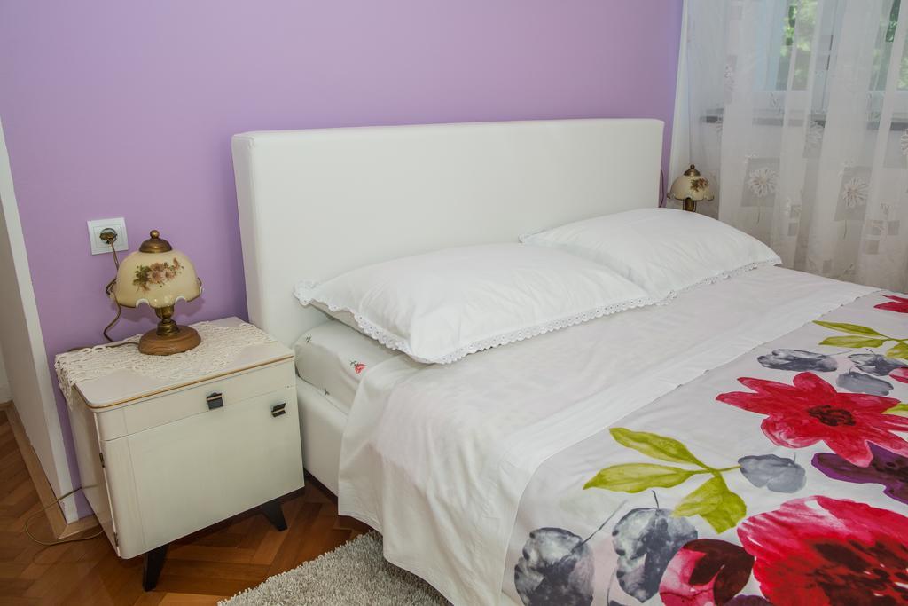 Holiday Home Arboretum Шибеник Экстерьер фото